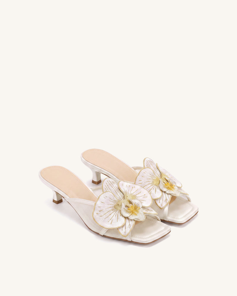 Serena Oversized Orchid Embroidered Mules - Beige