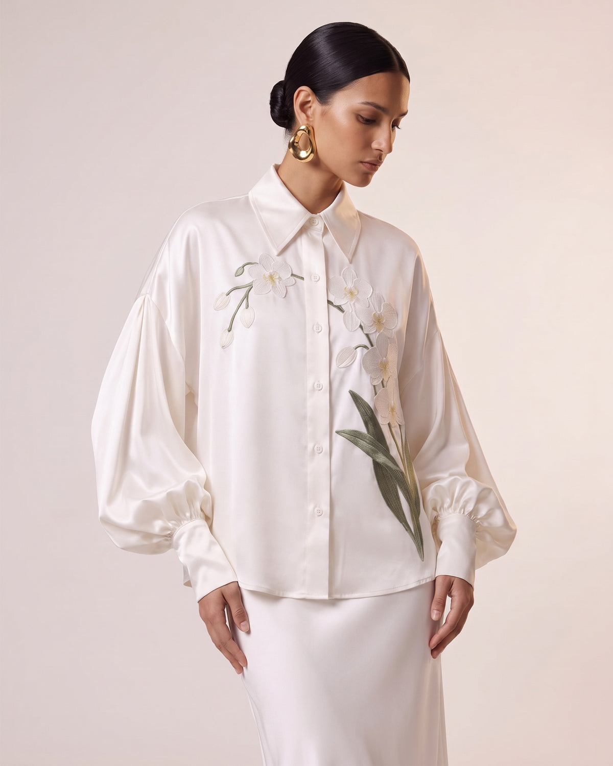 Satin Orchid-Embroidered Puff-Sleeve Shirt - White