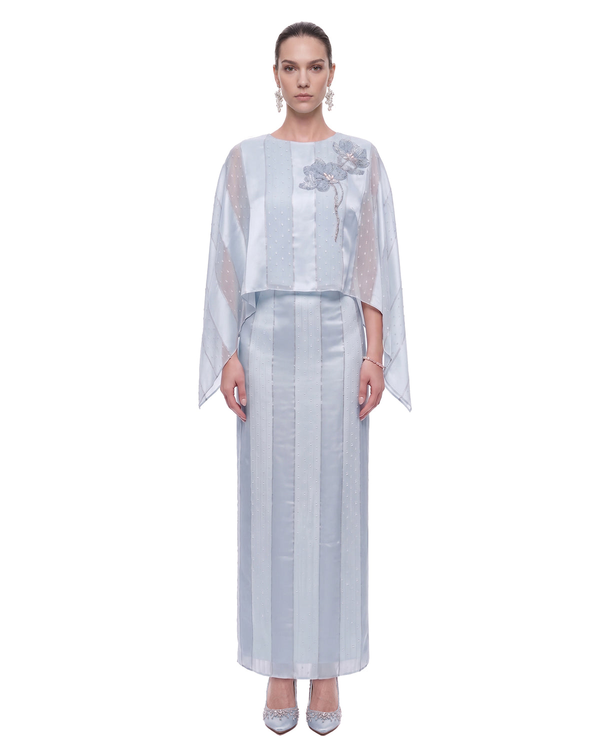 3D Floral Sheer Cape Maxi Dress - Light Blue