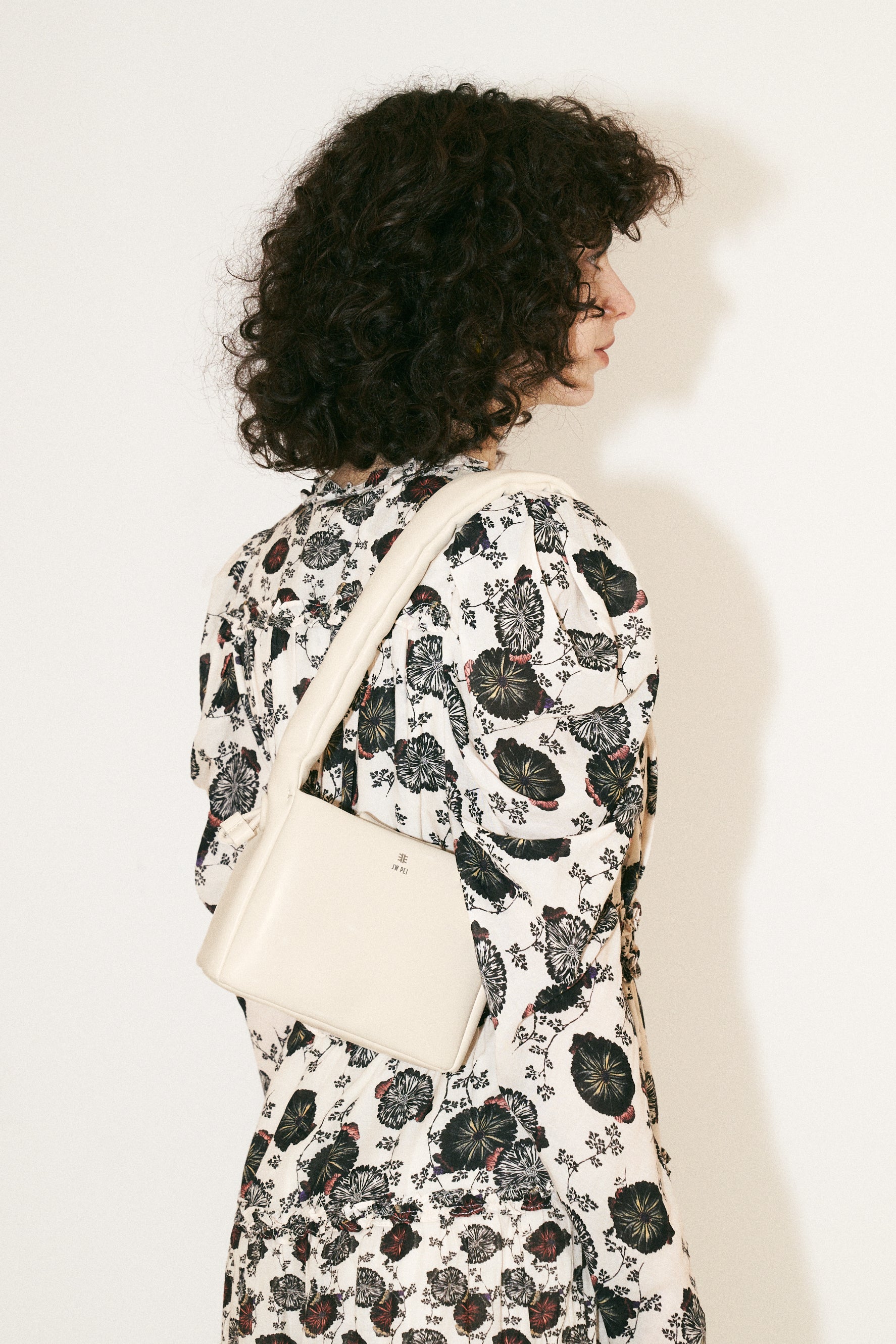 Rylee Pleated Drawstring Top Handle Bag - Off White